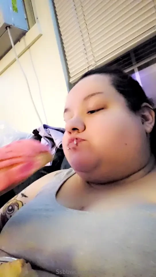 Wishing someone was feeding me 