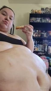 I made a whole box of breakfast toaster strudels here s a little peak