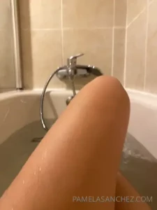 7 99 f o o t - f e t i s h - b u n d l e 7 99 5 vids - pack con videos