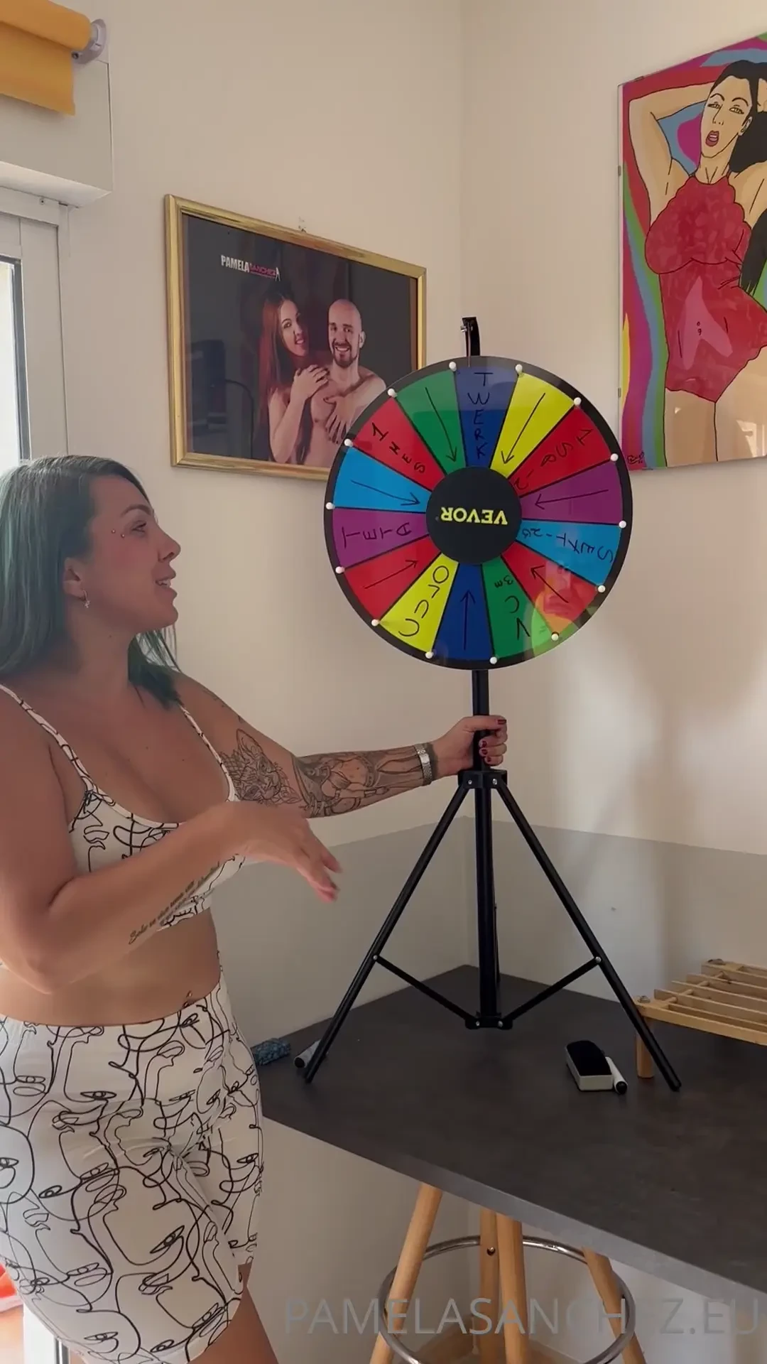 Premio garantizado tirada de la ruleta 12 1 spin 18 2 spin 24 3 spin 