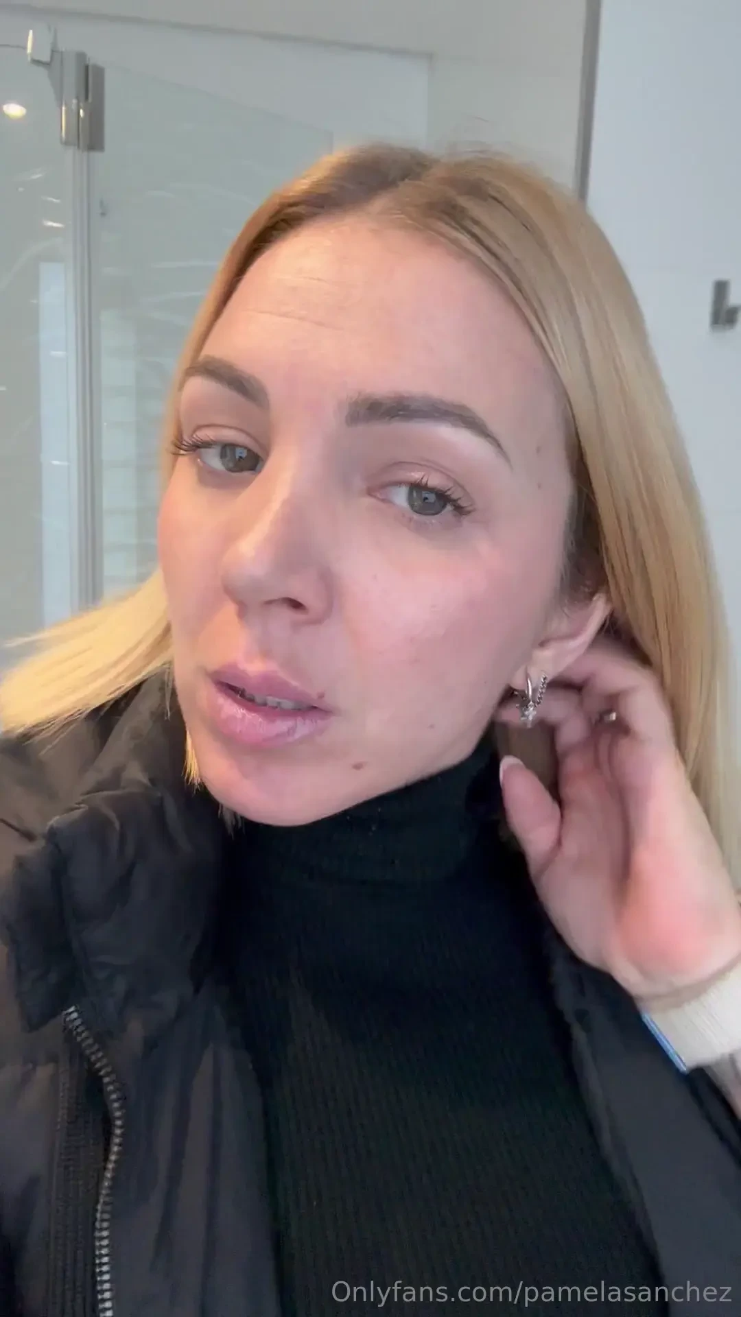 Prepara el papel para esta noche en el directo 