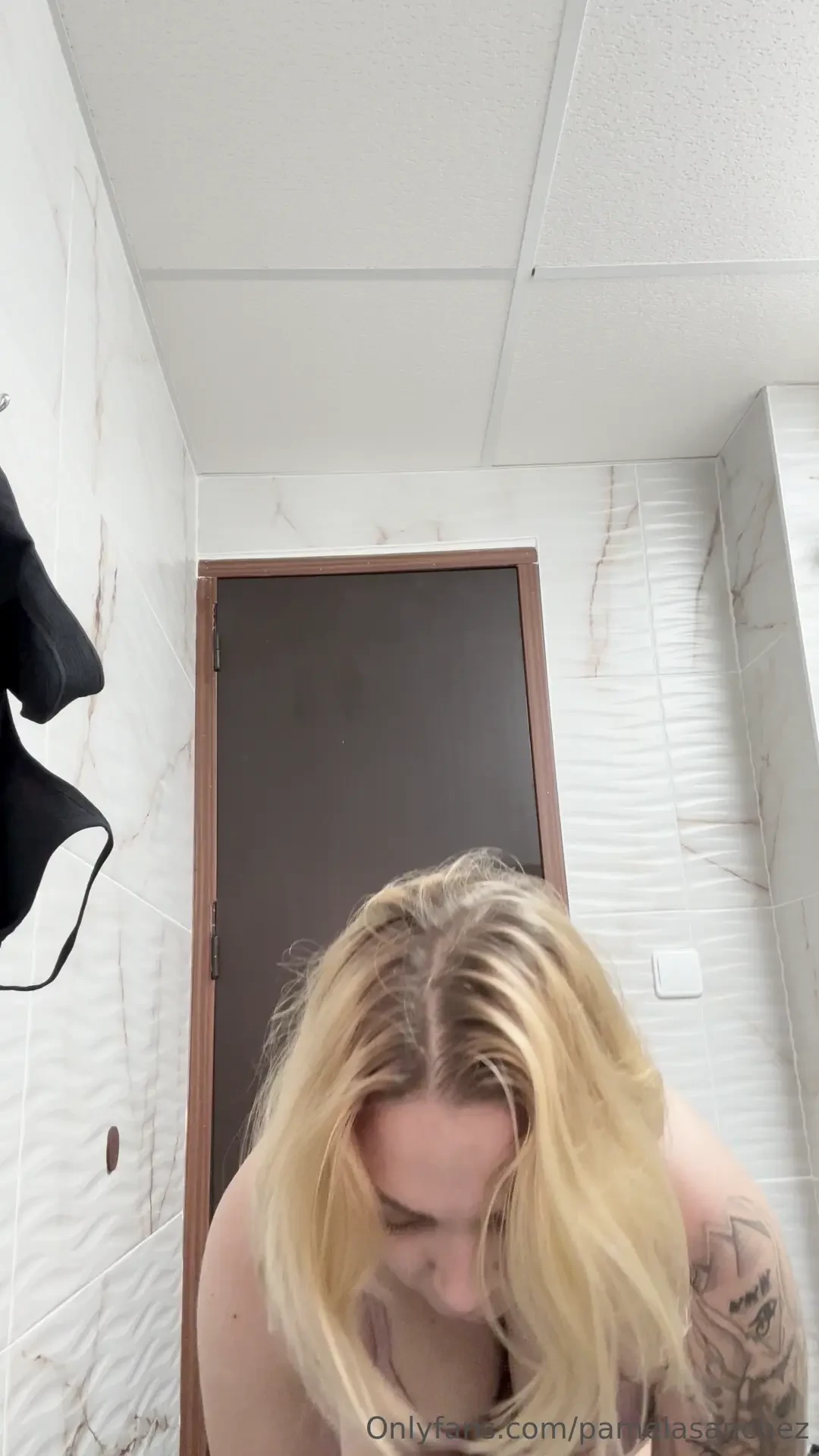 Probando ropa como voy mejor con o sin te leo 