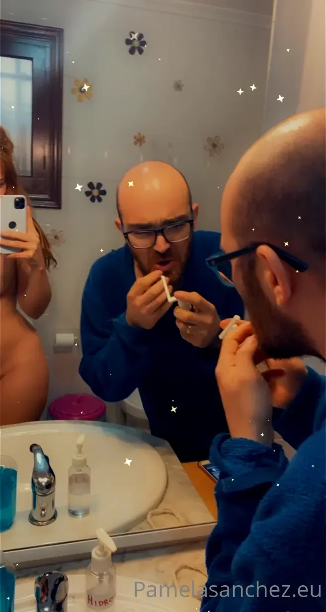 Feeling a little blue this saturday cheer me up by spamming me with 