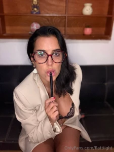 Free subscription welcome gift hotlawyer19 waiting for your