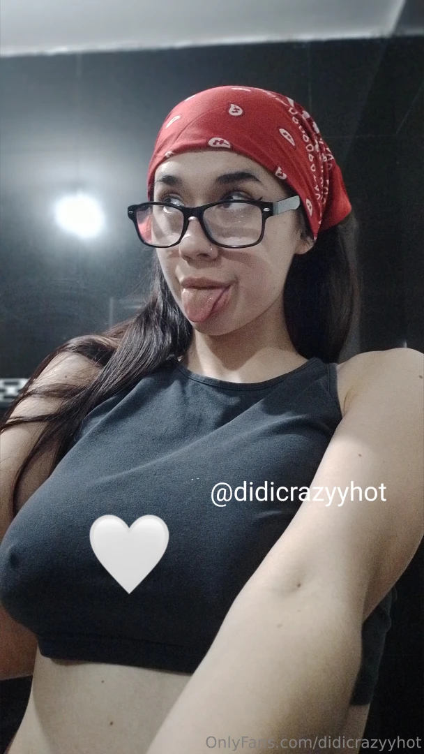 I don t deny that i have a nice pussy 