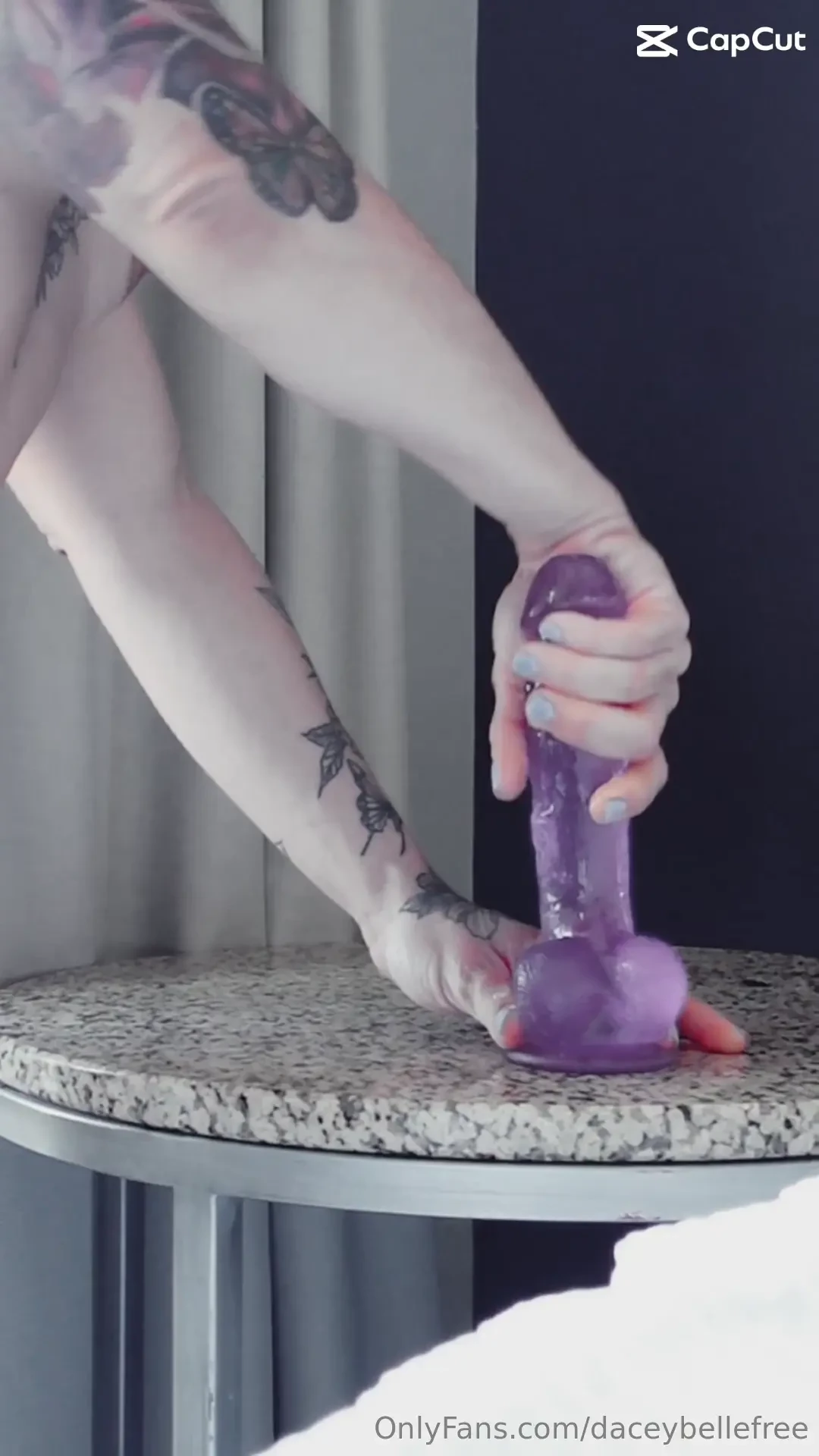 Did you cum to my solo video i messaged out today check your inbox 