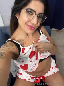 Hi daddy im allieveryhot i m a sexy latina from argentina i love to part 20
