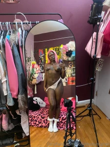 Bts of my favorite self shot shoot since i started my onlyfans two part 5