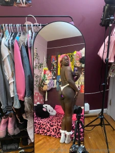 Bts of my favorite self shot shoot since i started my onlyfans two part 2