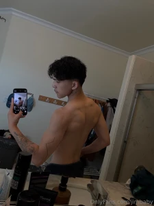 Anyone wanna support donate 5-10 will go towards my dinner thanks in