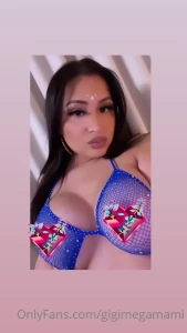 Happy valentines my birthday is at midnight show me some love daddies