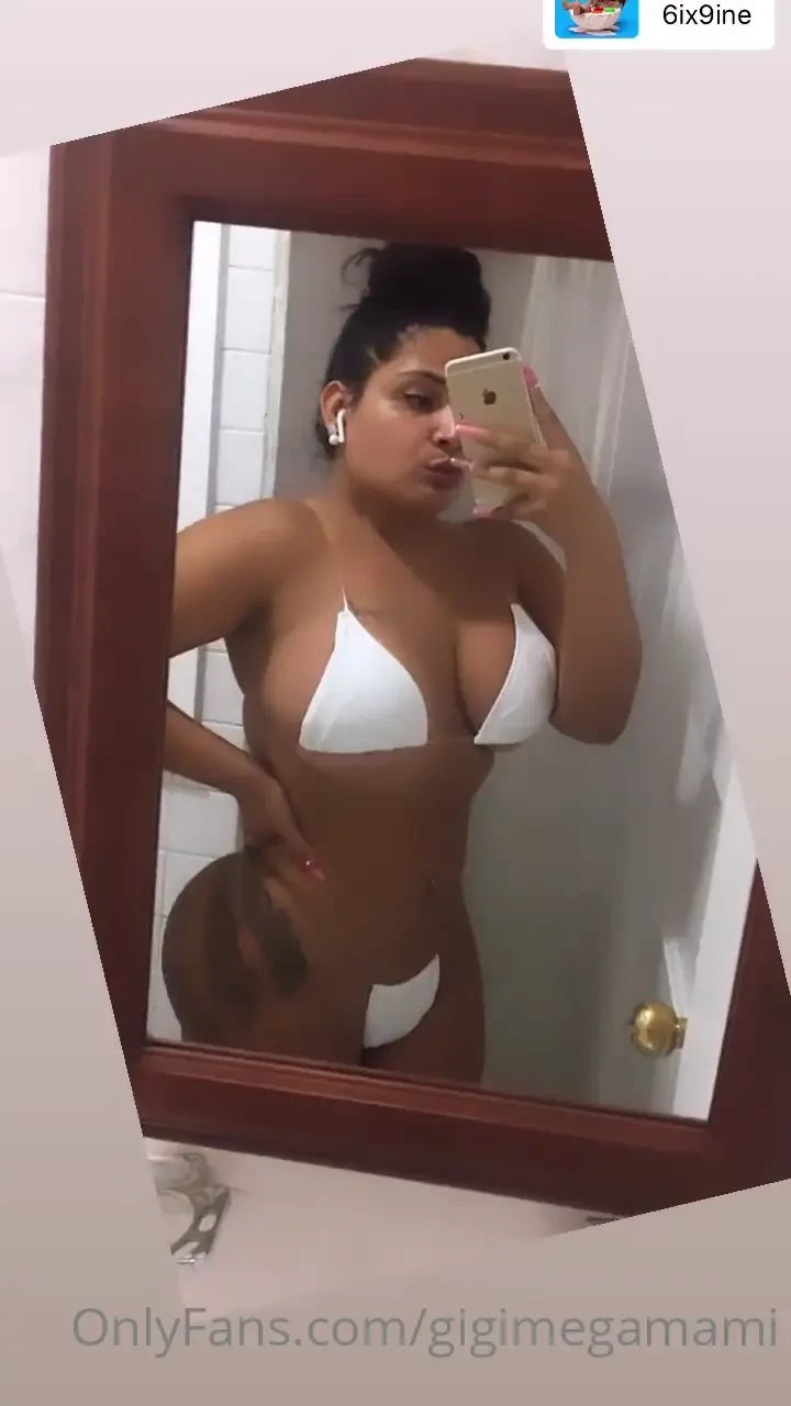 Tell me your desire papi 