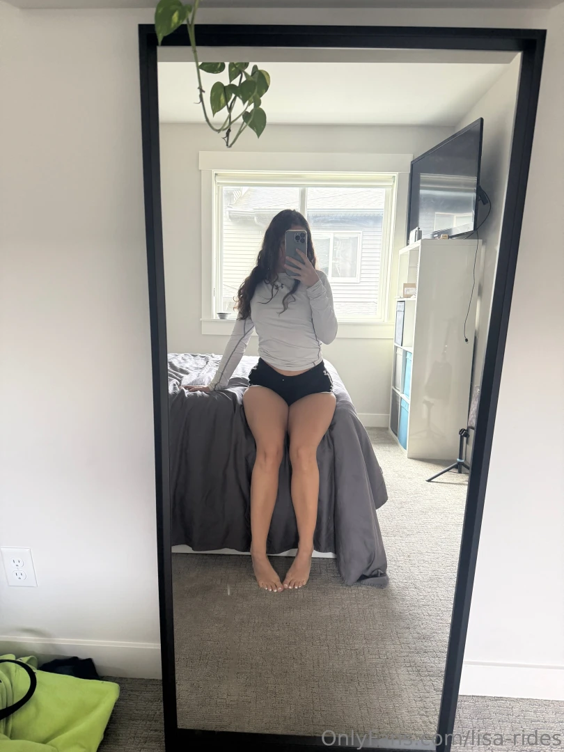 Still wearing too much right 