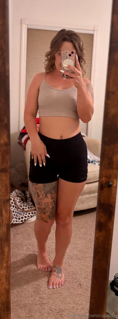 Yoga in the park cum join me 