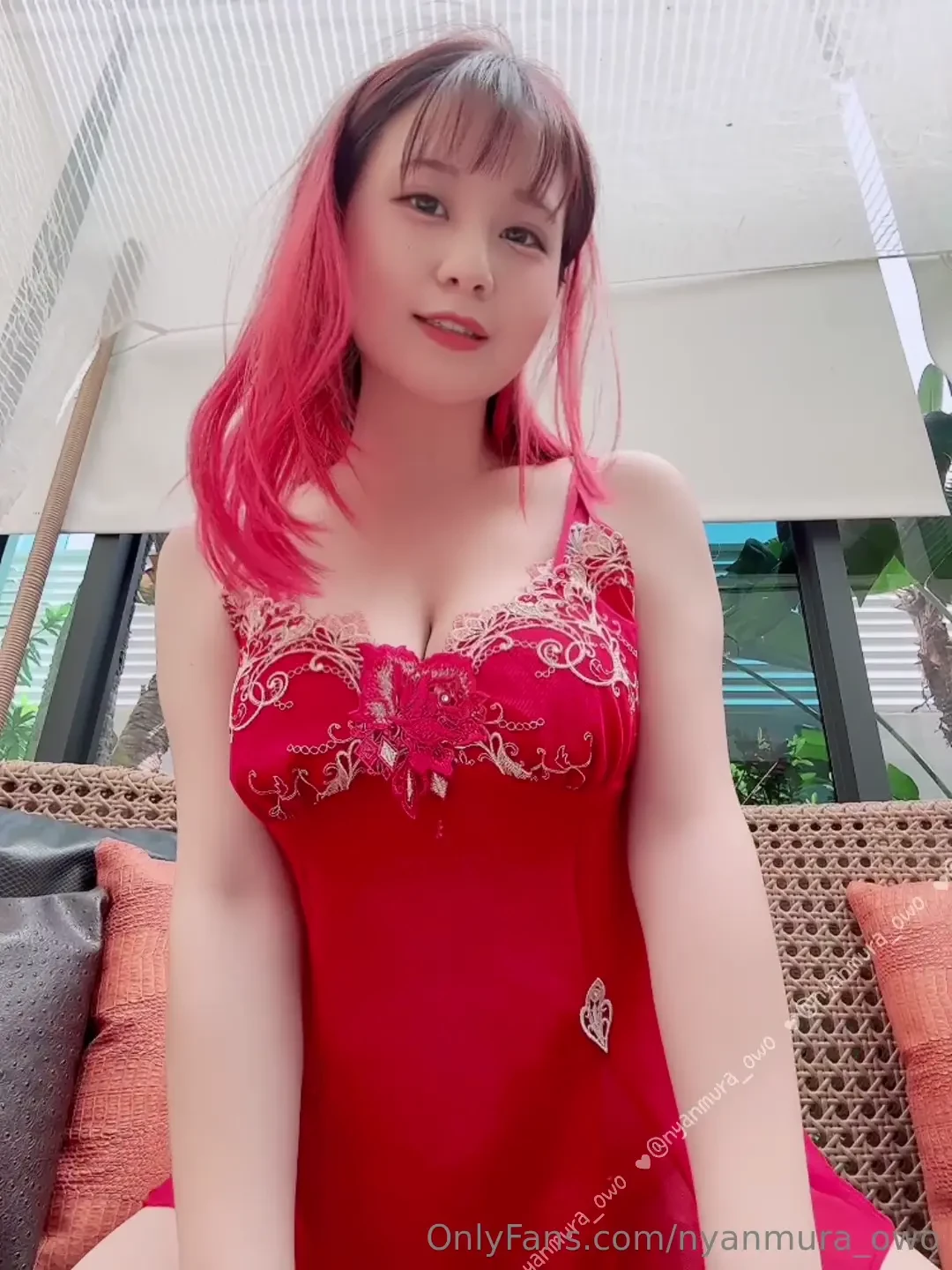 1 07 min video dosen t it look like you re below me 