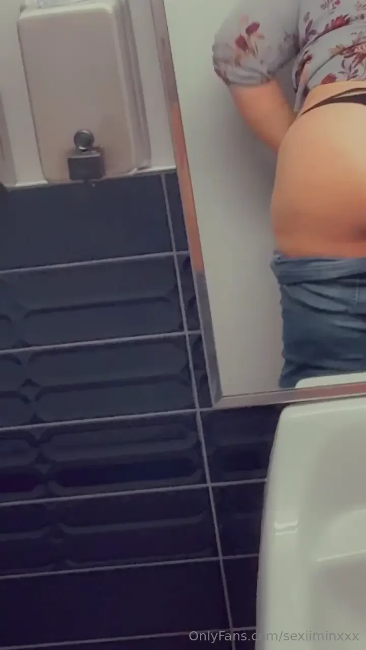 I need my ass worshipped 