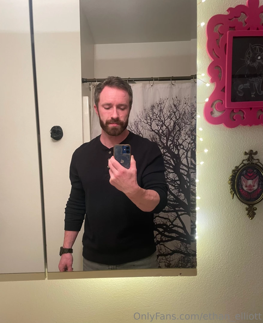 Alright friday night this is the look 