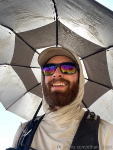 And here s just another pic of me loving that i have an umbrella in