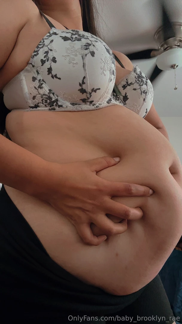 This morning after breakfast and some nice bloating 