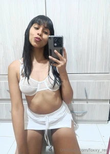 Estrellahot69 your favorite brunette is here i invite you to visit my part 2