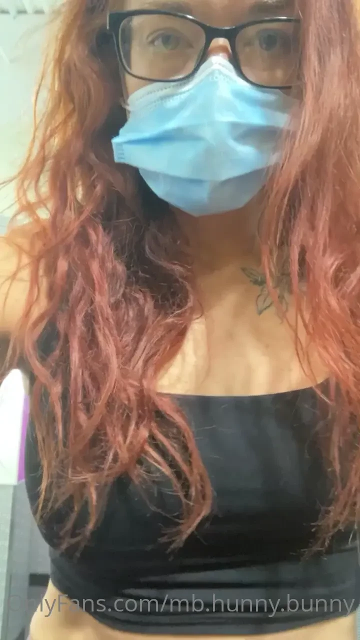 Just workin it out yknow gotta keep it tight for you 