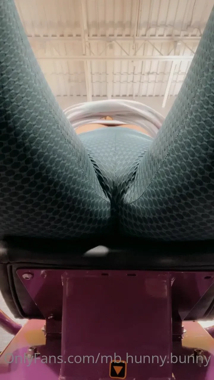 Making these legs strong all the better to wrap around your head with 