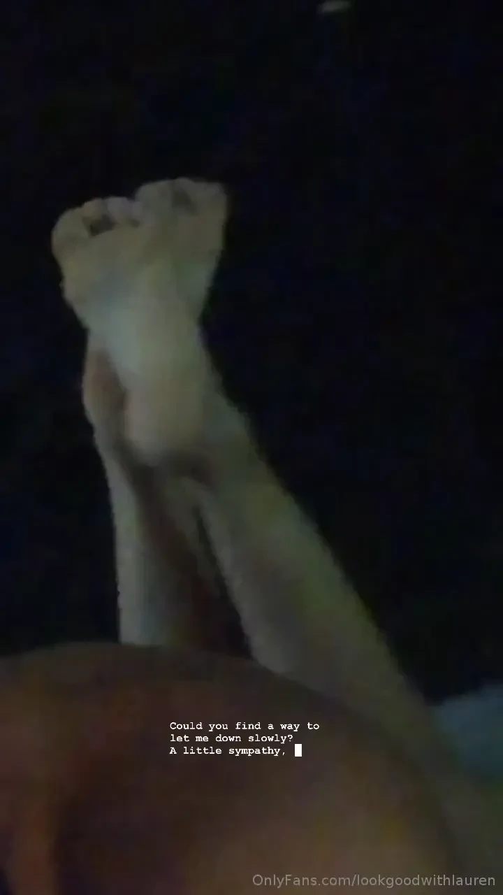 Comment below if you are a foot lover 
