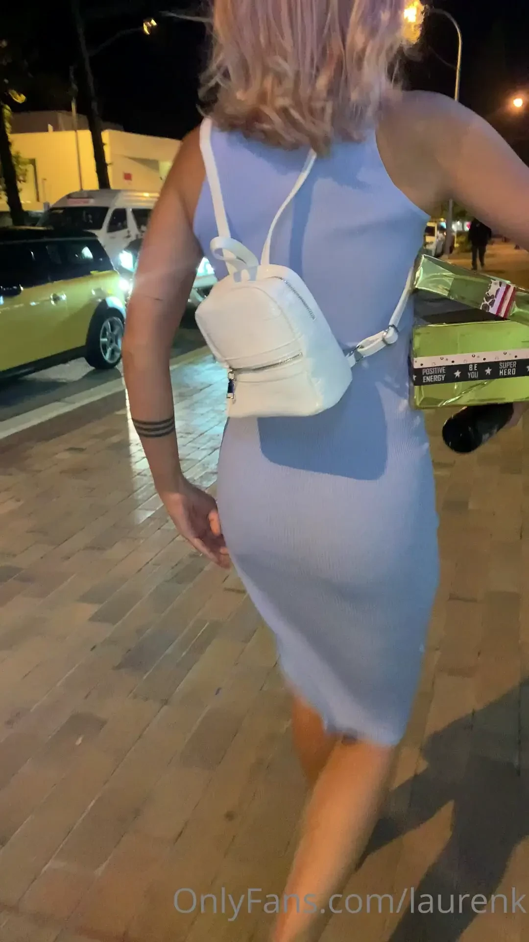 Like this post if you want to see more public flashing 