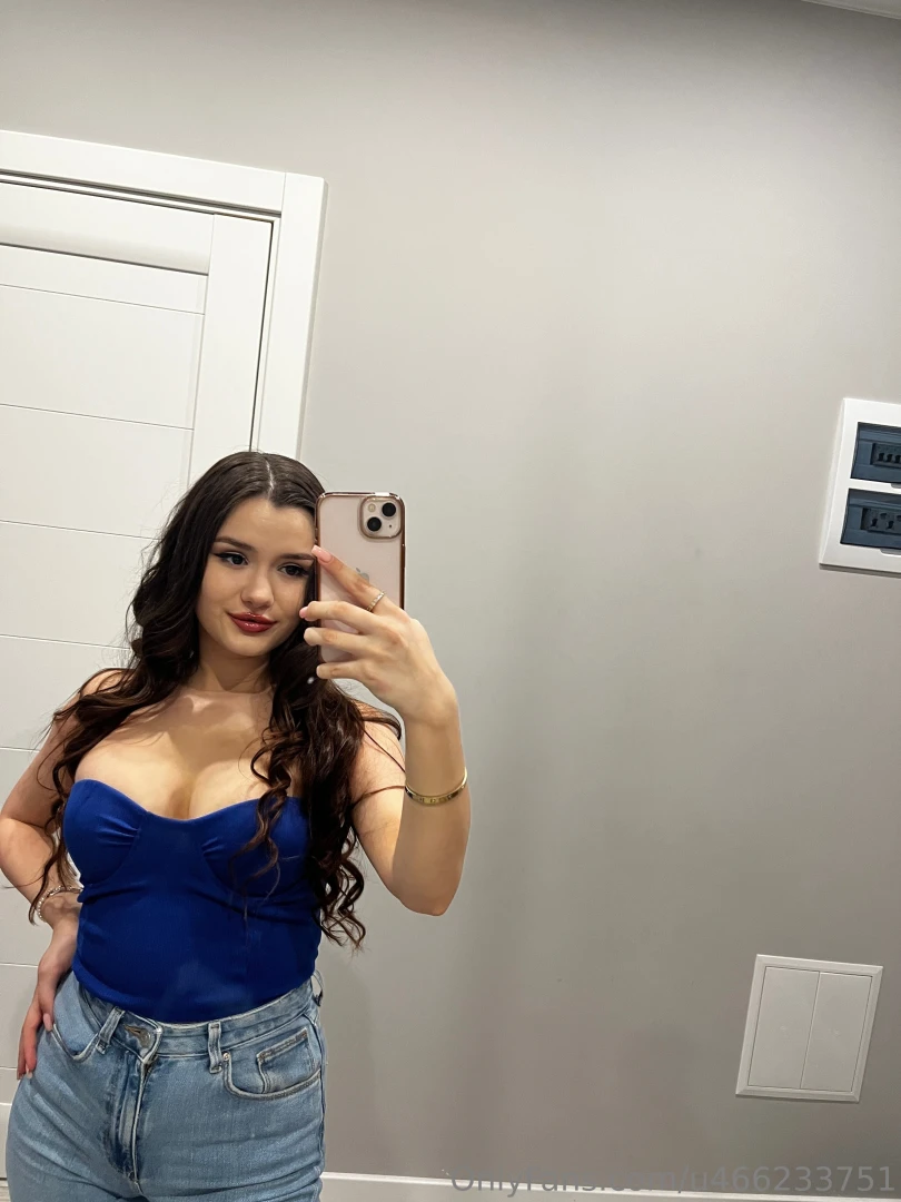 A little blue a little smile do you think this look looks good on me part 1 