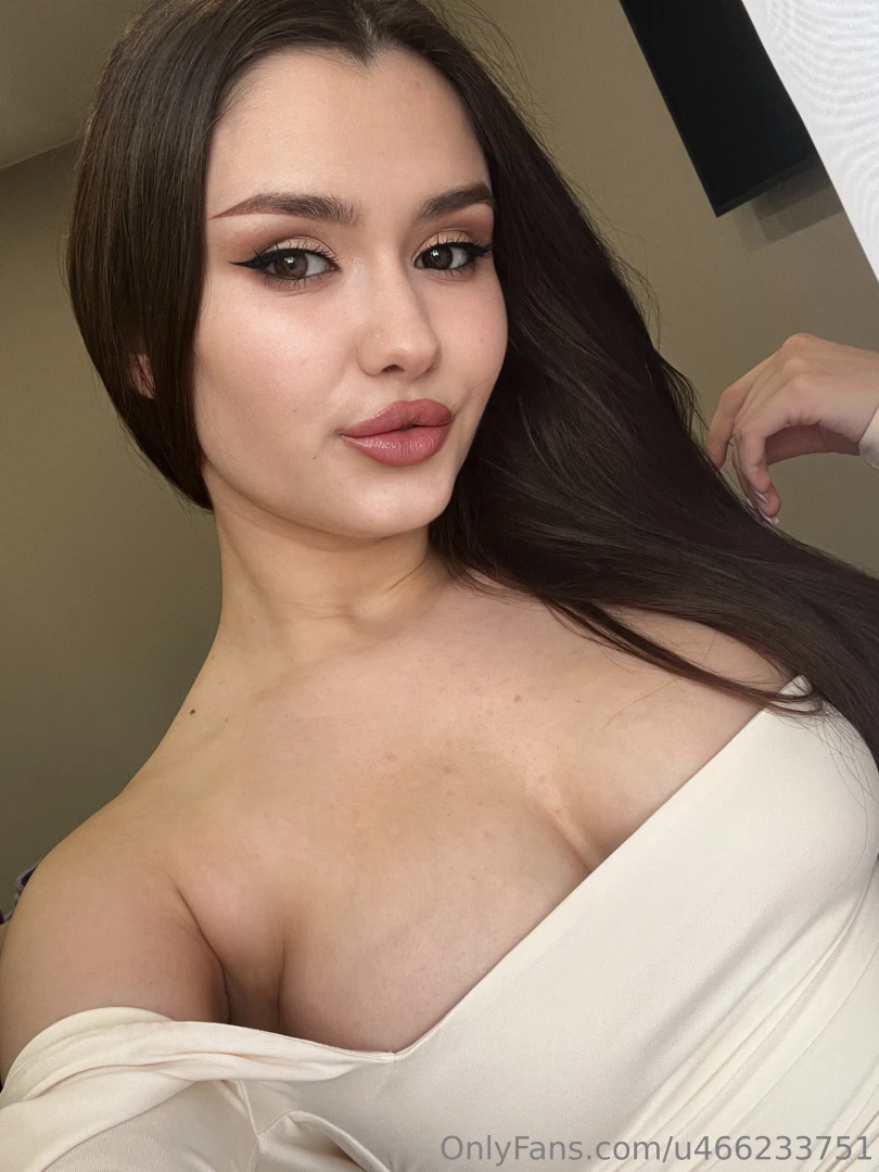 Tenderness on my face and something hot in my thoughts want to know part 1 
