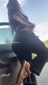 Goodmorning from me amp my phat ass dm me for customs