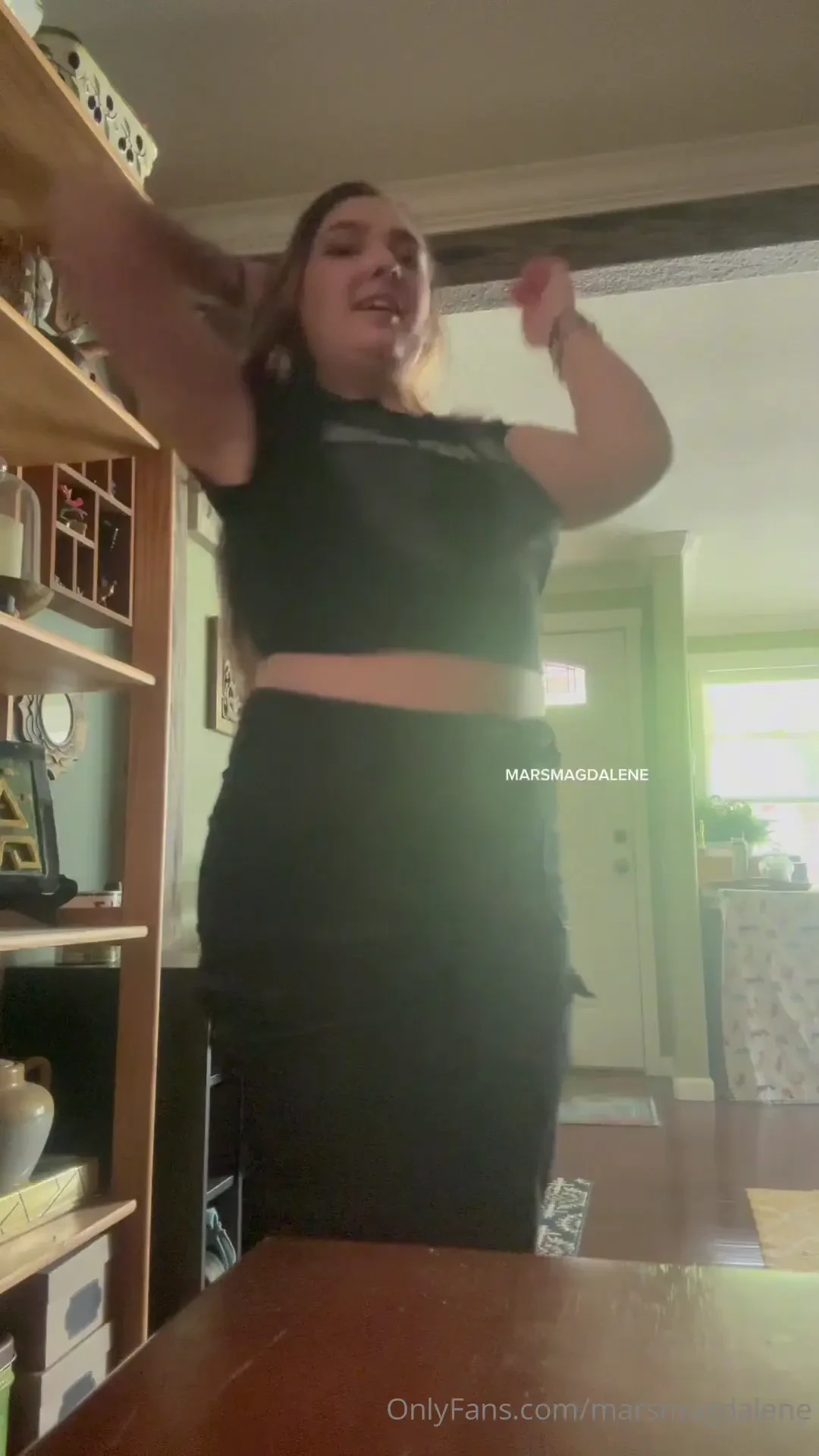 Quick little outfit check before i go out comment if u think my 