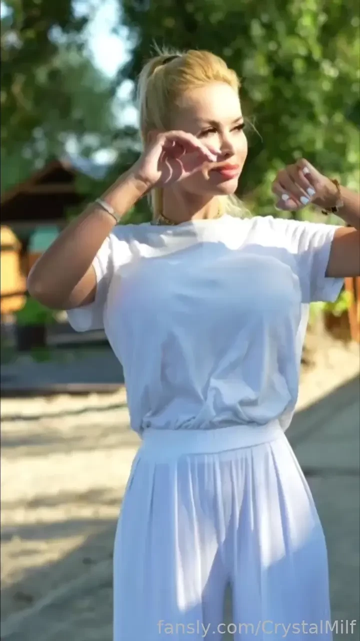 Why is everyone looking at me fyp mature bigboobs milf titfuck 