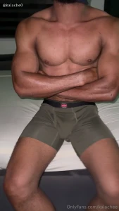 One of my old straight niggas finish gym he came to lend money to pay