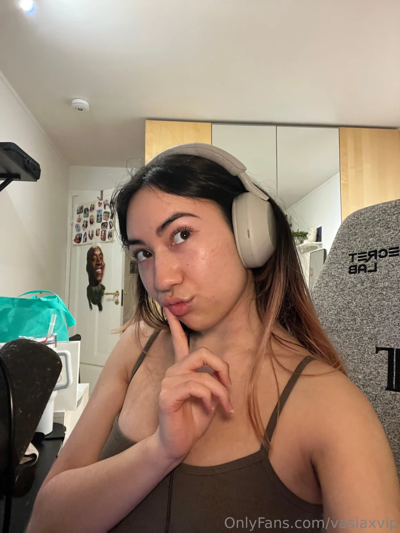 Hmmm any plans for today 