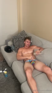 I had so much fun fucking my fleshlight on my couch dm me the word