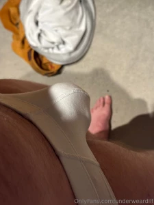 Love these pair of white cotton briefs by jockey part 1