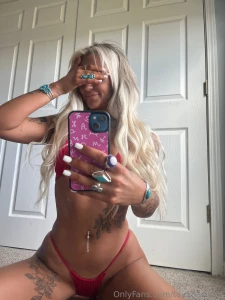 Guess who s too cute to see