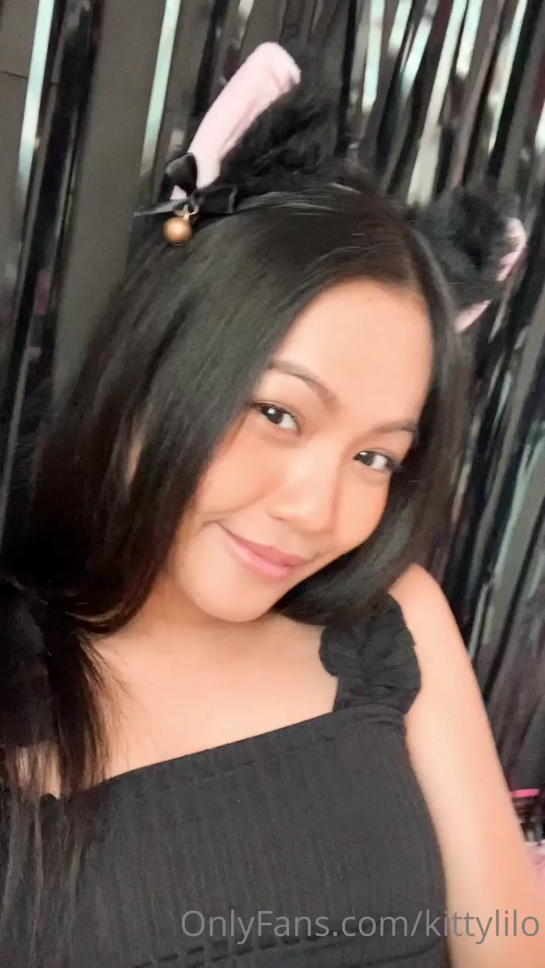 Don t mind me i m just trying to flirt 