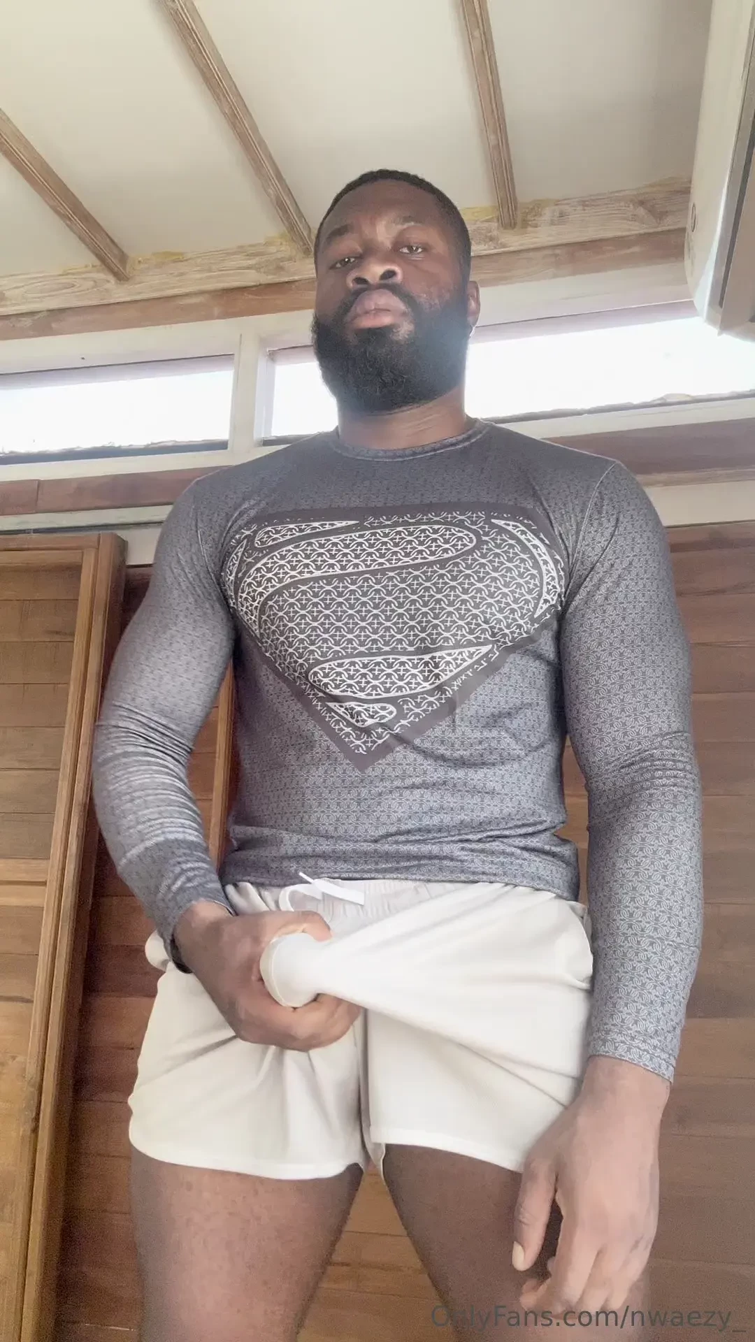 Do you prefer me shaved or unshaved 