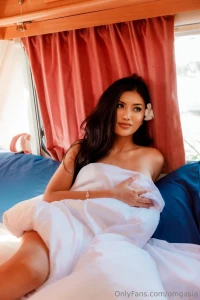 Which do you think is my best side be honest part 2