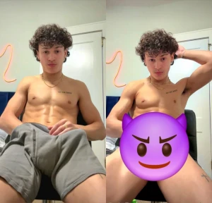 Cumming on my live right now pay to enter and watch me bust