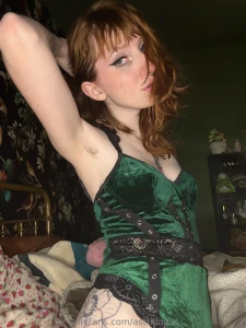 Keep swiping to strip me down part 4