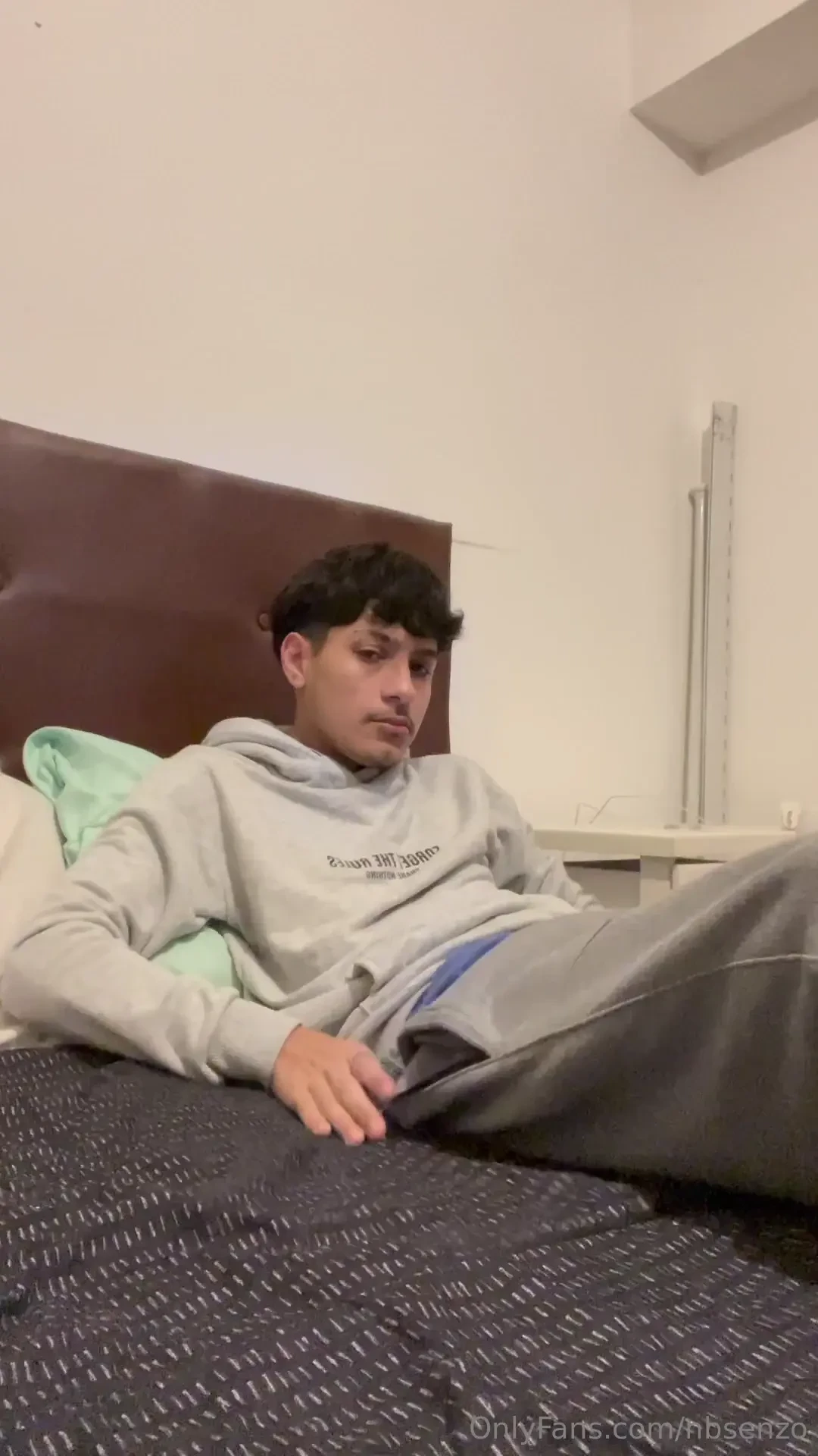 I m horny watching tv 