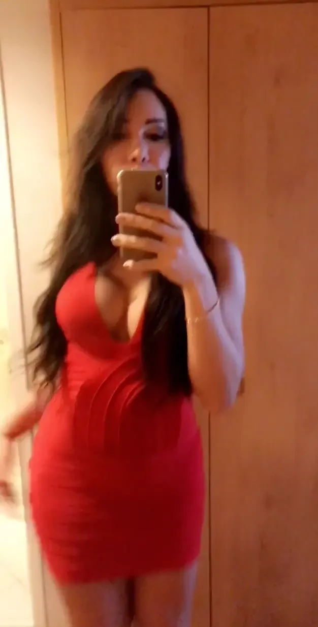 Dancing in front to the mirror xx 