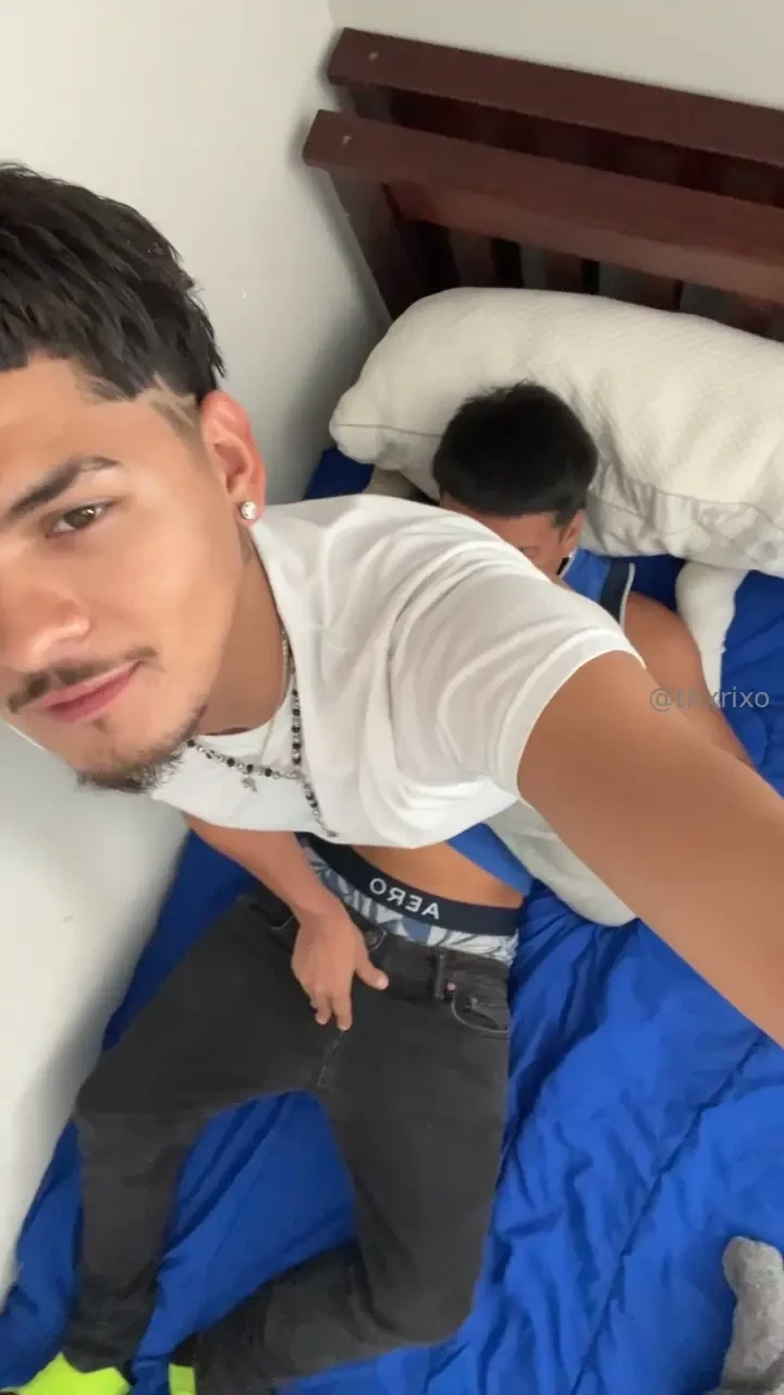 Nessin around he ate this ass part 1 