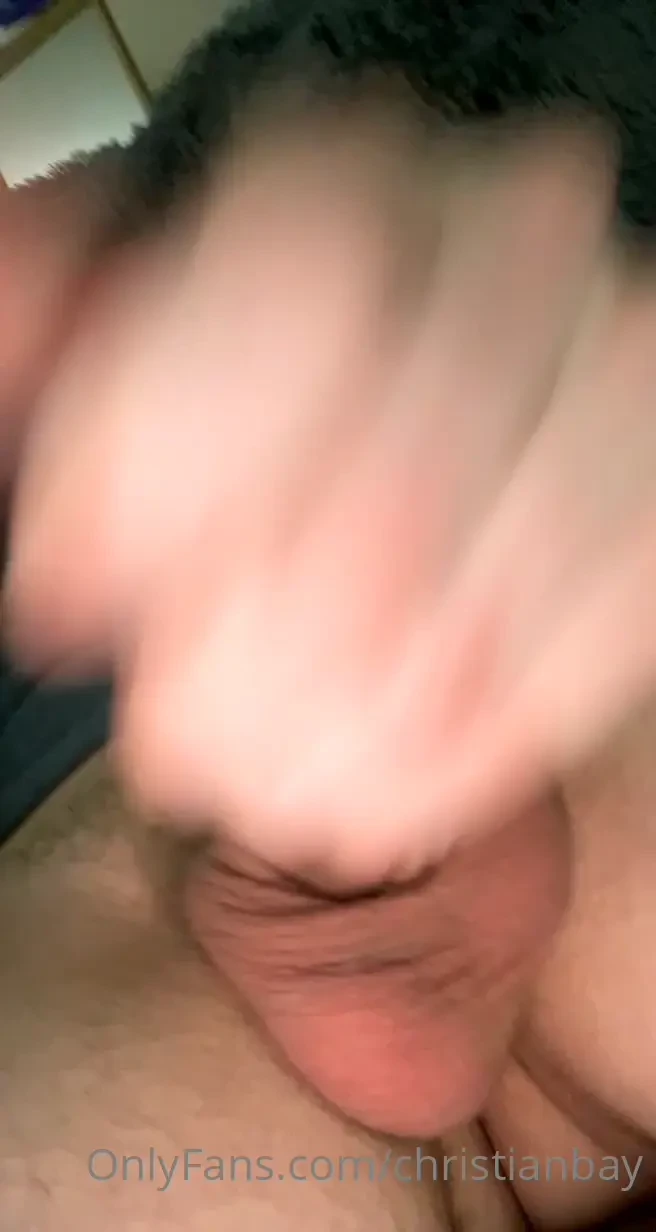 Who wants to edge me 