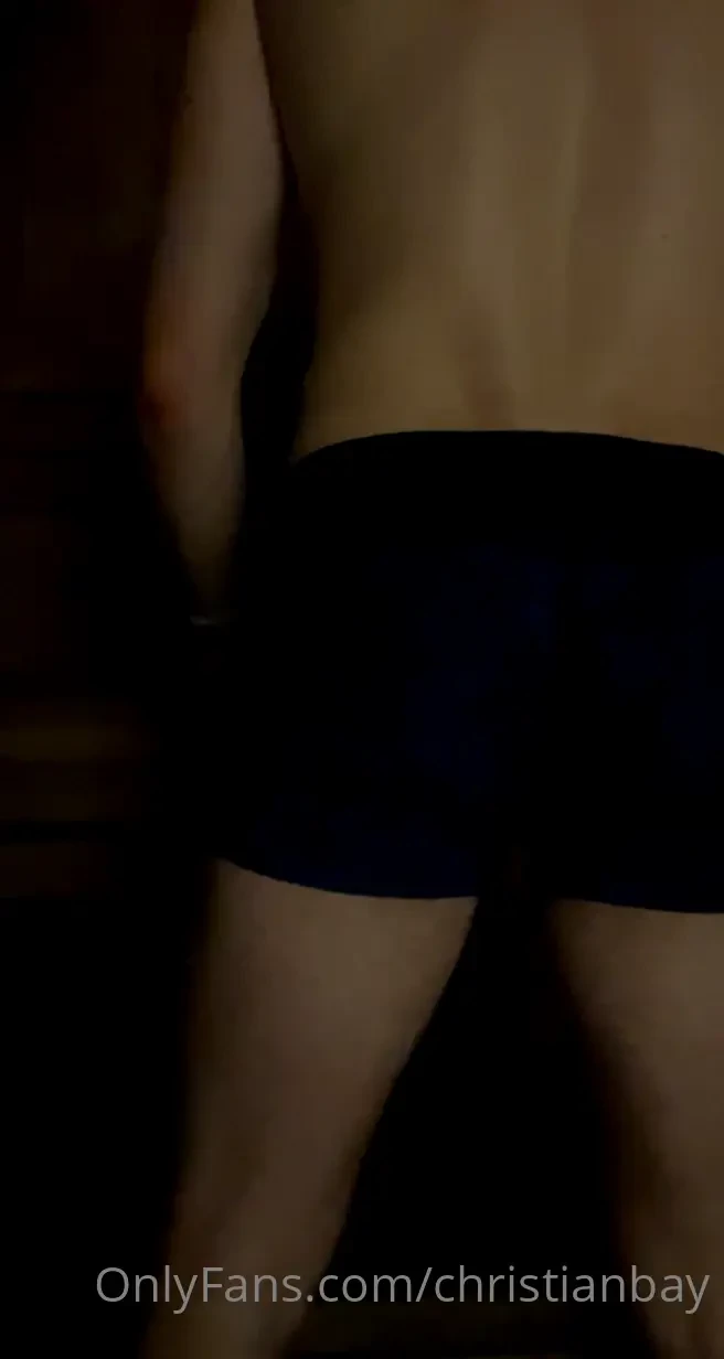 Sauna videos are literally hot asf 