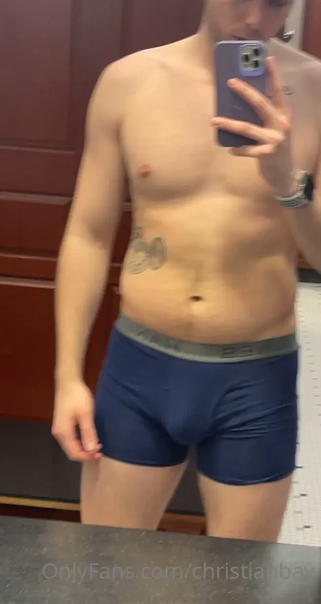 If anyone wants some sweaty gym underwear or shirts let me know 