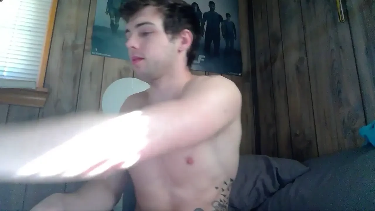 Made a lil video on my laptop i had no idea the camera on this thing 